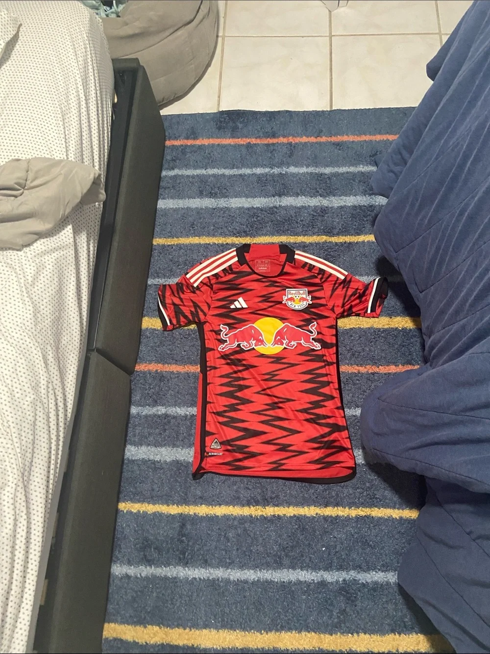 Authentic Men’s New York Redbulls Jersey size XS